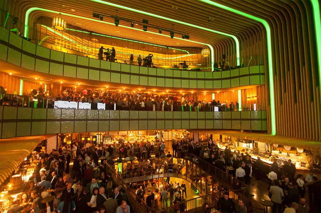 8 claves para organizar tu evento en Madrid: catering y espacios